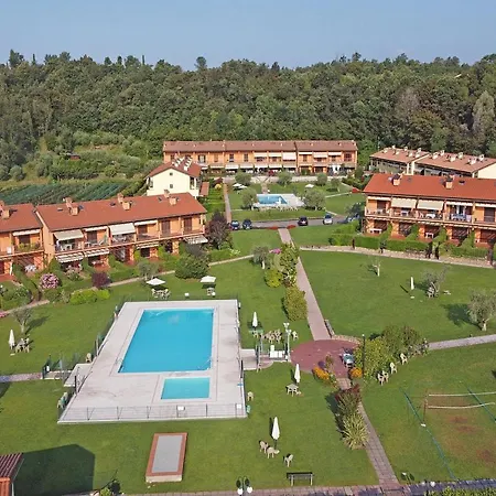 Apartment Borgo Alto P1-16 By Wonderful Italy Puegnago del Garda